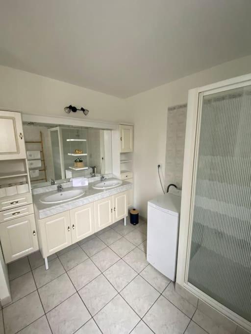 +++ Tres Agreable En Centre Apartment *