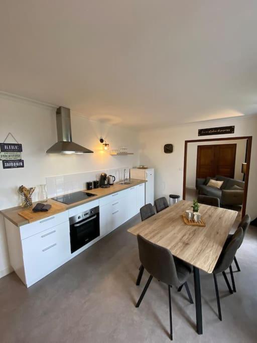 Apartment +++ Tres Agreable En Centre *